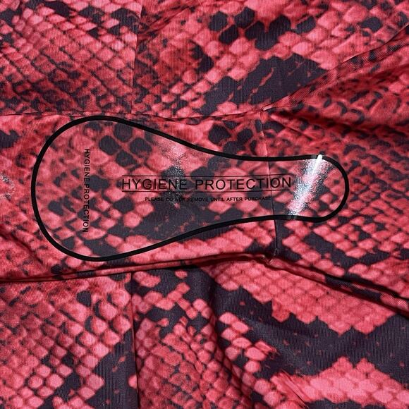 NEW Snakeskin Print One Shoulder Bikini Size XS Red Black Festival Costume NWOT - Picture 6 of 7